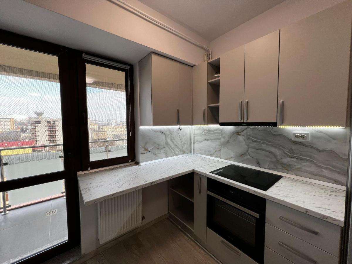 Cozy Apartments - City Center Iasi Exterior photo