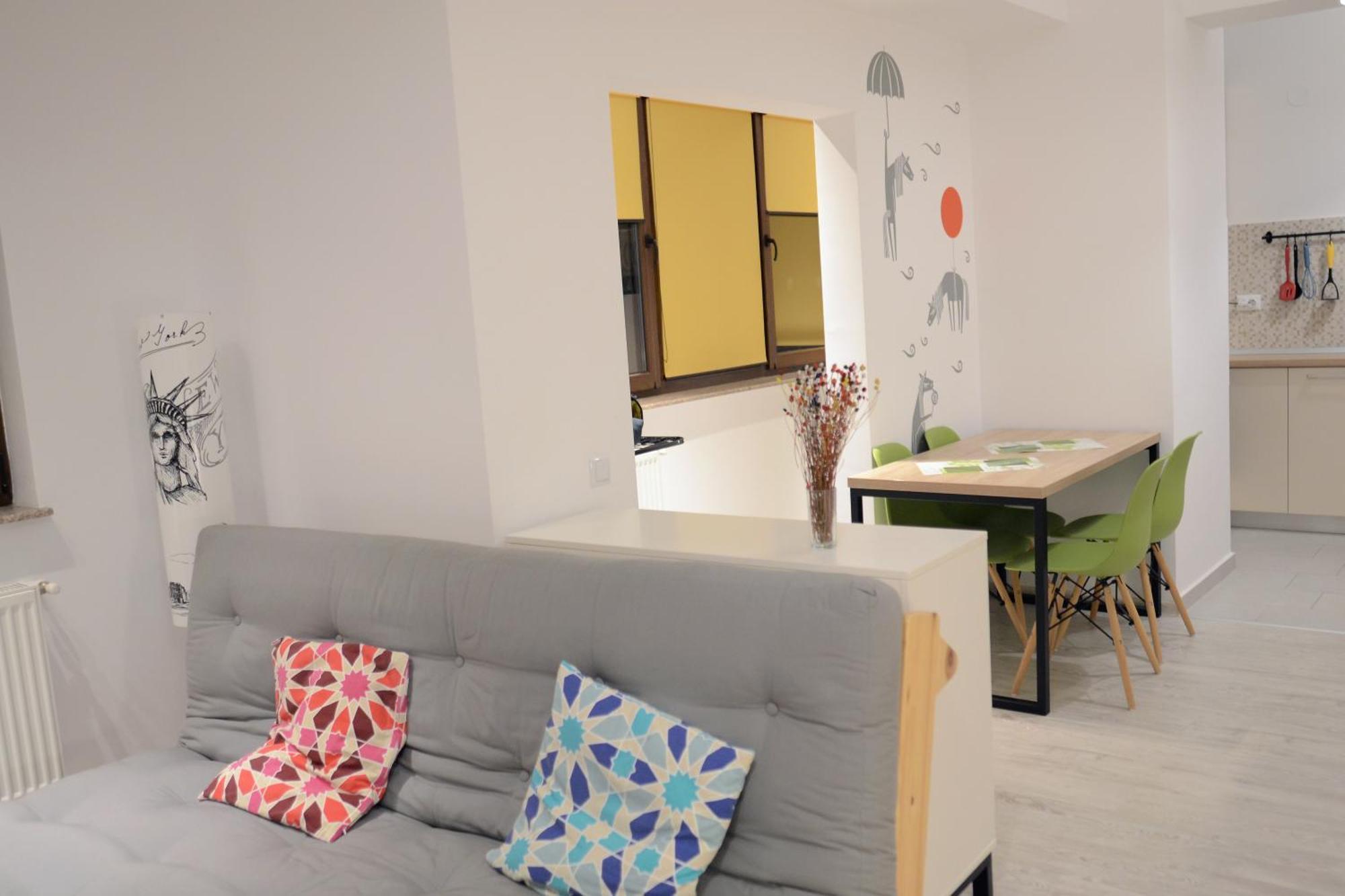 Cozy Apartments - City Center Iasi Exterior photo